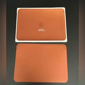 Apple Tan Leather Sleeve for MacBook